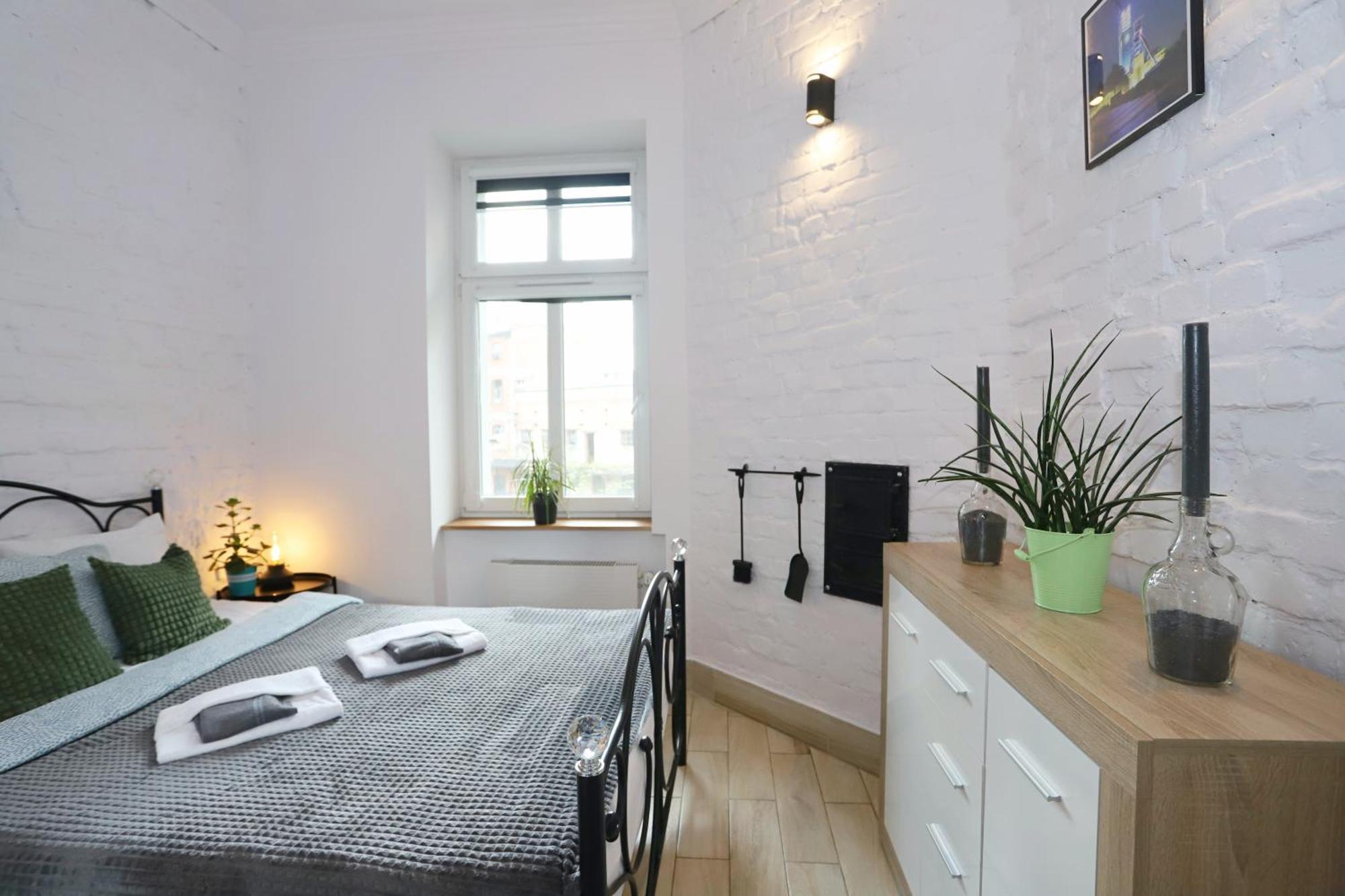 ואלבריץ' Apartament Gwarek מראה חיצוני תמונה